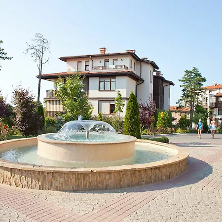 Santa Marina Village Hotel *