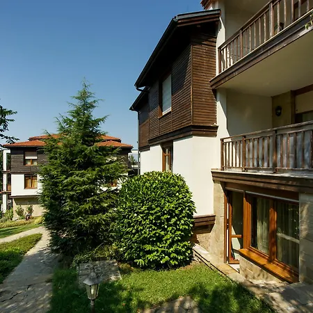 Santa Marina Village Szálloda Szozopol