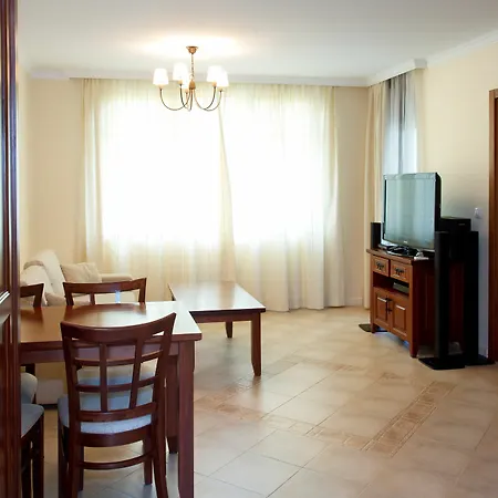 Santa Marina Village Szálloda