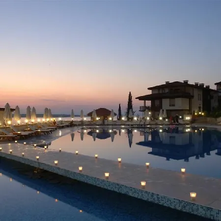Santa Marina Village