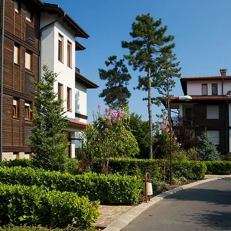 Szálloda Santa Marina Village